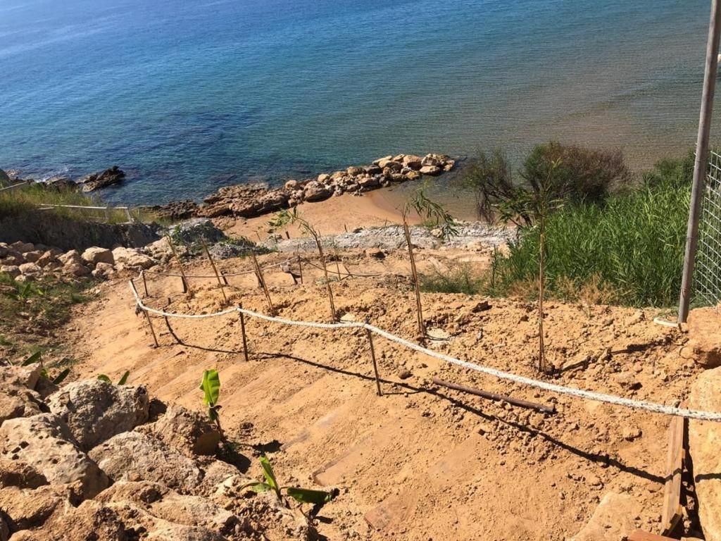 Casa Vacanze Capo Rizzuto 3 Ovile la Marinella Экстерьер фото