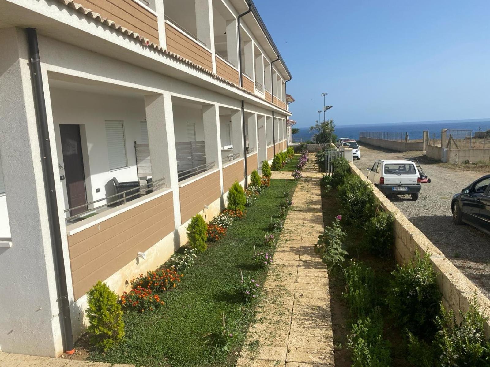 Casa Vacanze Capo Rizzuto 3 Ovile la Marinella Экстерьер фото